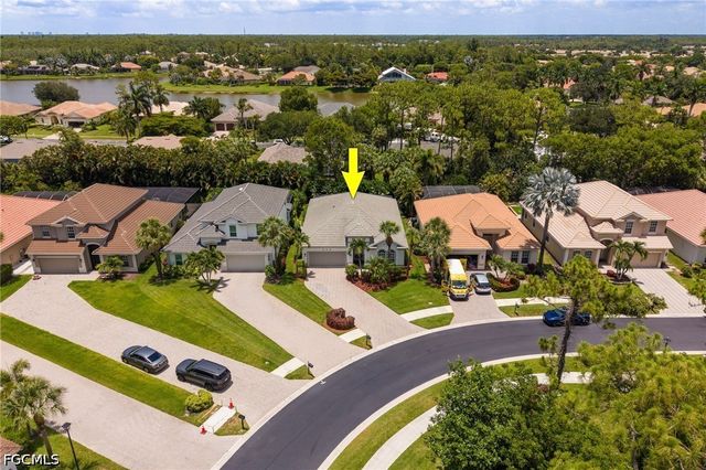 15909 Delasol LN, Naples, FL 34110