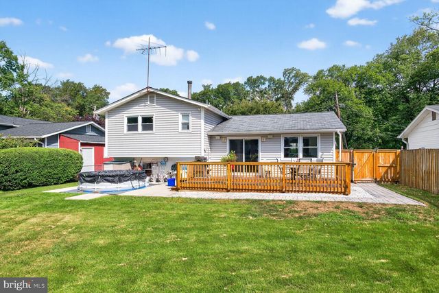 10523 CALUMET DR, Silver Spring, MD 20901