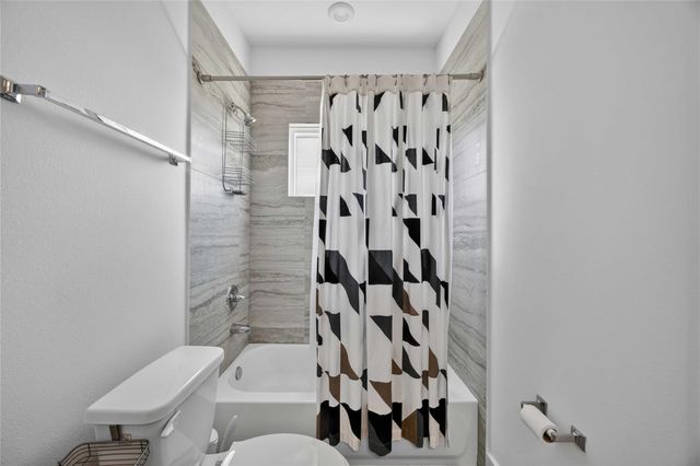 9636 Habitat Street, Houston, TX 77075