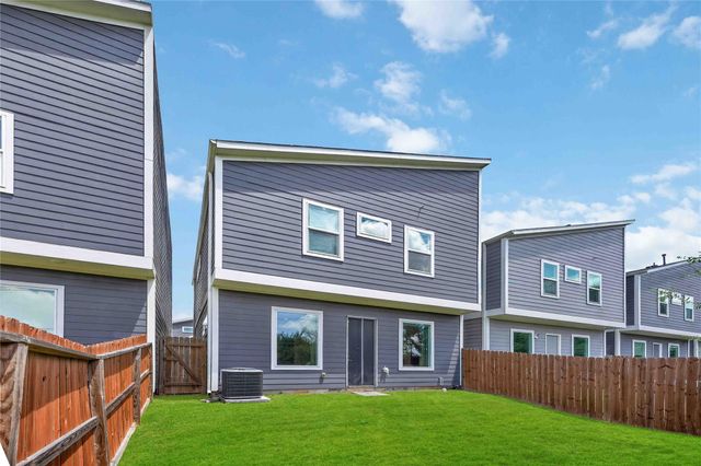 9636 Habitat Street, Houston, TX 77075