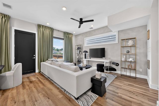 9636 Habitat Street, Houston, TX 77075