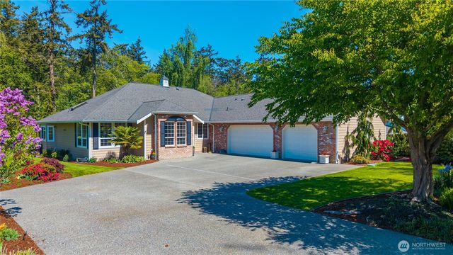 1546 Wedgewood Lane, Oak Harbor, WA 98277
