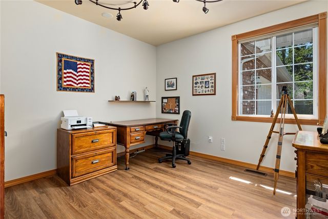 1546 Wedgewood Lane, Oak Harbor, WA 98277
