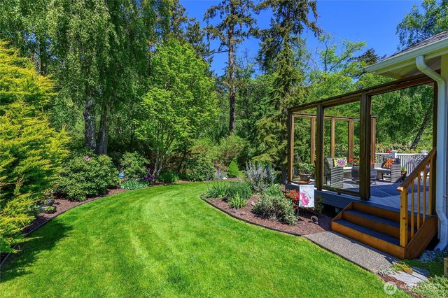 1546 Wedgewood Lane, Oak Harbor, WA 98277