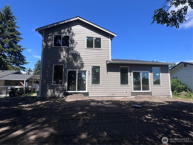 9512 Solberg Court SE, Yelm, WA 98597