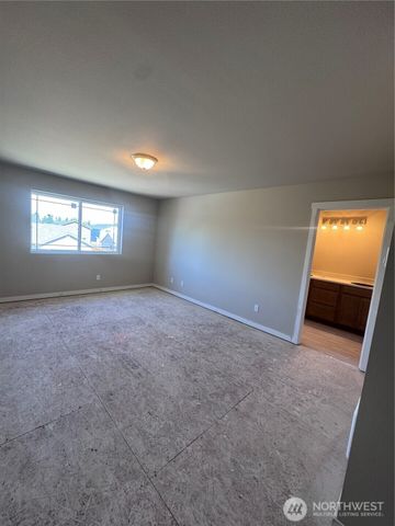 9512 Solberg Court SE, Yelm, WA 98597