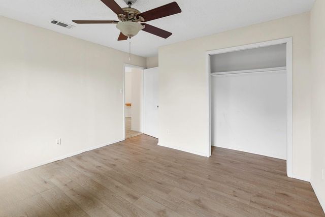 1907 W LOOP, Austin, TX 78758