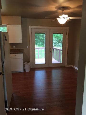 1306 Glen Road, Midland, MI 48640