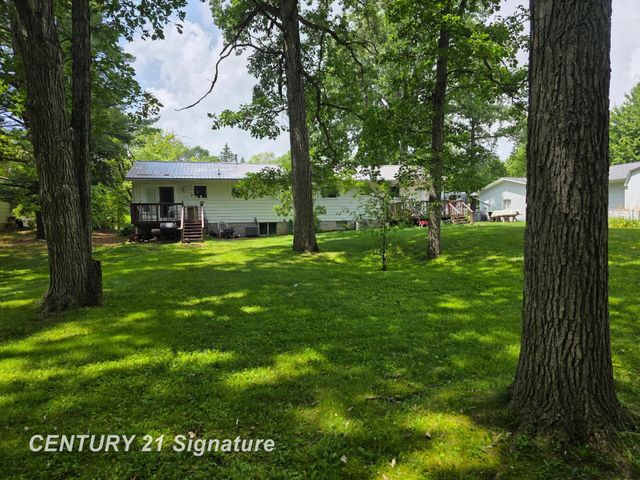 1306 Glen Road, Midland, MI 48640