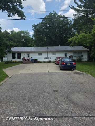 1306 Glen Road, Midland, MI 48640