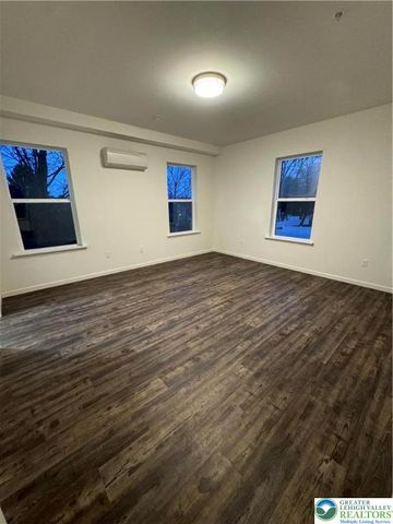 315 East Stone Alley 6, Alburtis Boro, PA 18011