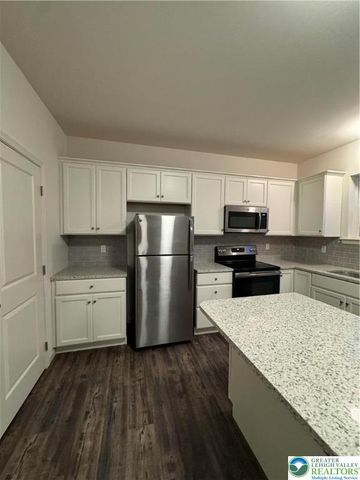 315 East Stone Alley 6, Alburtis Boro, PA 18011