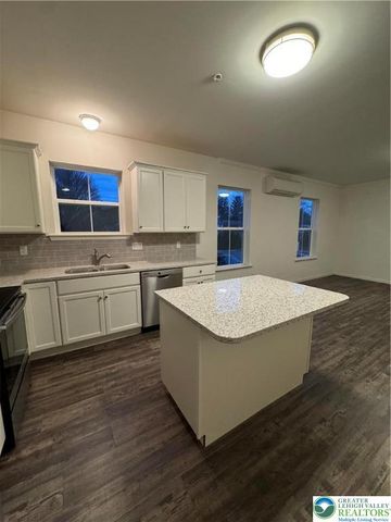 315 East Stone Alley 6, Alburtis Boro, PA 18011