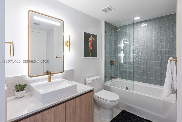 159 NE 6th ST 3109, Miami, FL 33132