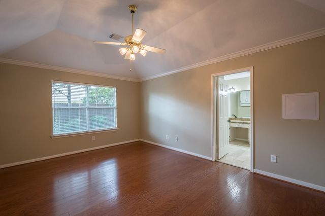 16015 Lausanne Drive, Houston, TX 77070