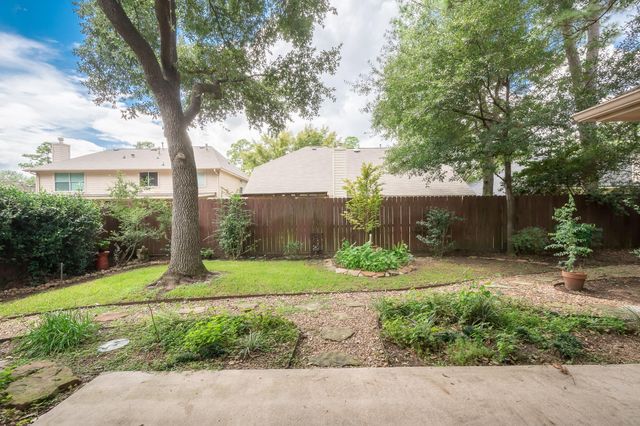 16015 Lausanne Drive, Houston, TX 77070