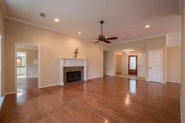 16015 Lausanne Drive, Houston, TX 77070