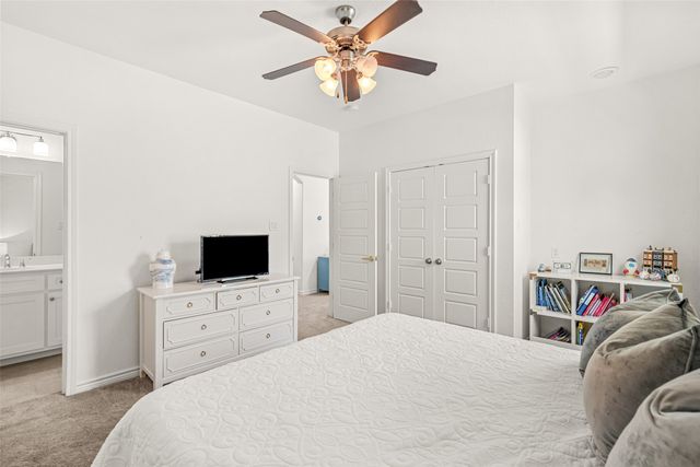 513 Sheer Bliss Lane, Fort Worth, TX 76114