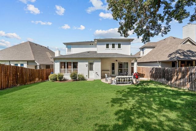 513 Sheer Bliss Lane, Fort Worth, TX 76114