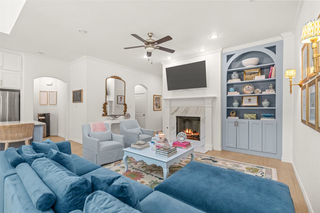 513 Sheer Bliss Lane, Fort Worth, TX 76114