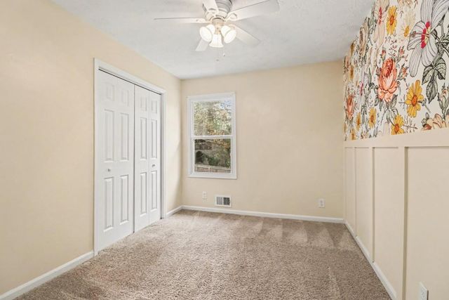 778 Creek View Drive, Lawrenceville, GA 30044