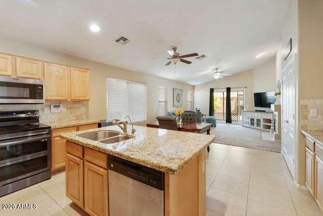 46162 W GUILDER Avenue, Maricopa, AZ 85139