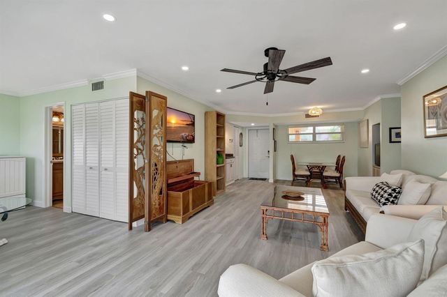 9 Colonial Club Drive 305, Boynton Beach, FL 33435