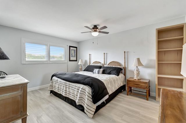 9 Colonial Club Drive 305, Boynton Beach, FL 33435