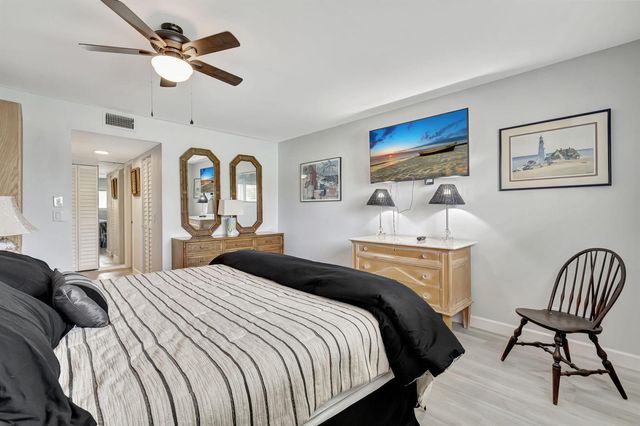 9 Colonial Club Drive 305, Boynton Beach, FL 33435