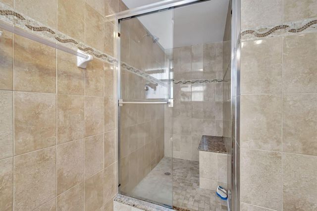 9 Colonial Club Drive 305, Boynton Beach, FL 33435