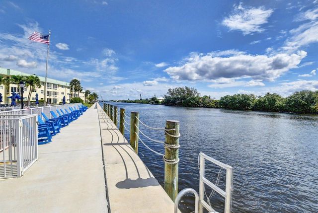 9 Colonial Club Drive 305, Boynton Beach, FL 33435