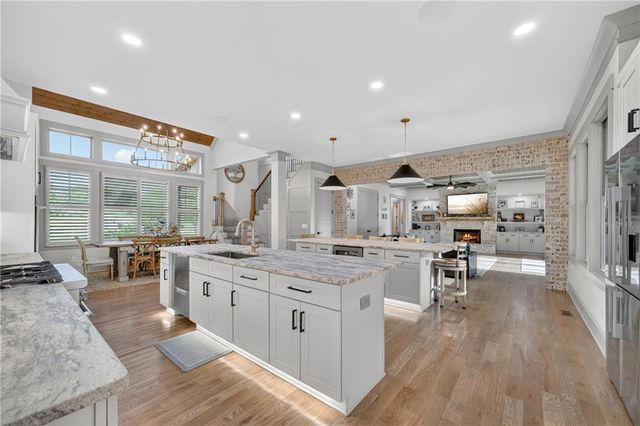4726 Crestview Way, Flowery Branch, GA 30542