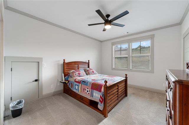 4726 Crestview Way, Flowery Branch, GA 30542