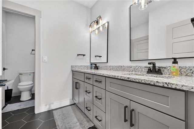 4726 Crestview Way, Flowery Branch, GA 30542