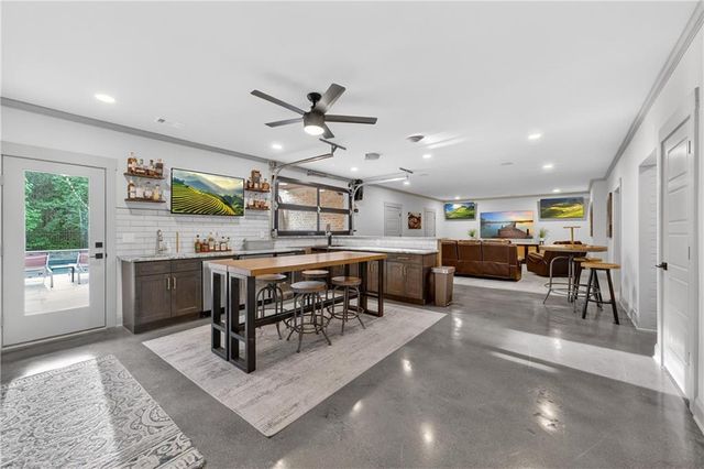 4726 Crestview Way, Flowery Branch, GA 30542