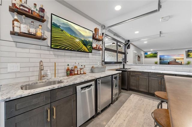 4726 Crestview Way, Flowery Branch, GA 30542