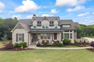 4726 Crestview Way, Flowery Branch, GA 30542