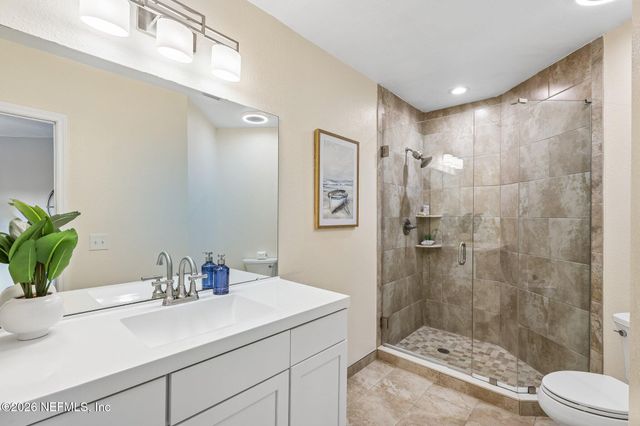 1800 THE GREENS Way 1504, Jacksonville Beach, FL 32250