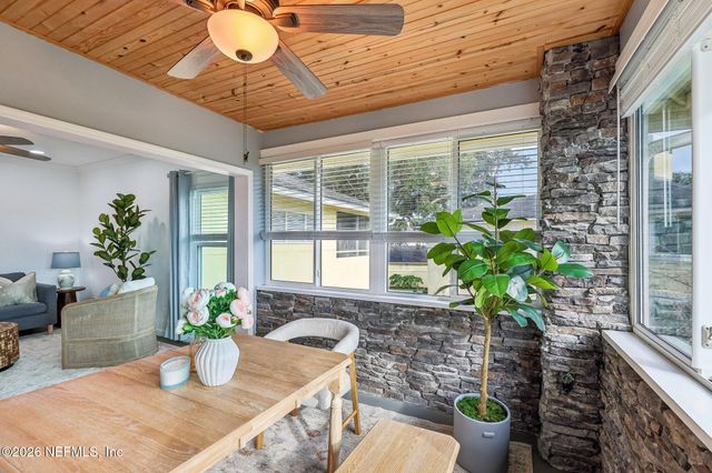 1800 THE GREENS Way 1504, Jacksonville Beach, FL 32250