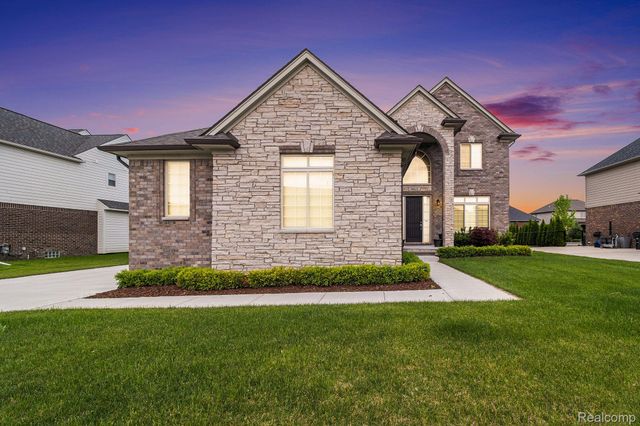 54615 DEADWOOD Lane, Shelby Charter Township, MI 48316