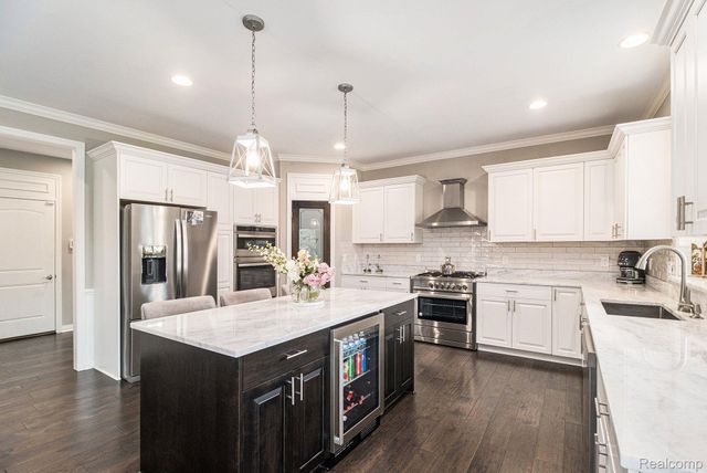 54615 DEADWOOD Lane, Shelby Charter Township, MI 48316