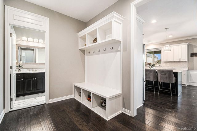 54615 DEADWOOD Lane, Shelby Charter Township, MI 48316