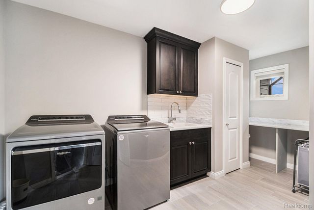 54615 DEADWOOD Lane, Shelby Charter Township, MI 48316