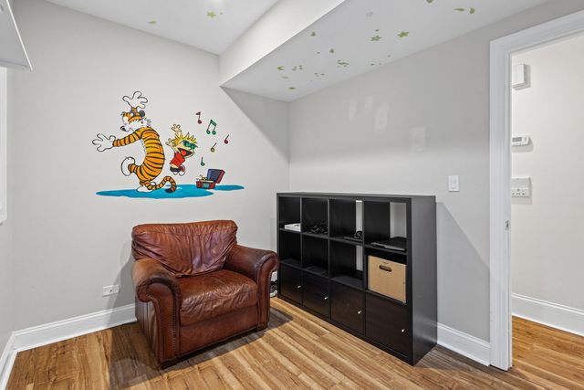2642 N Talman Avenue 1A, Chicago, IL 60647