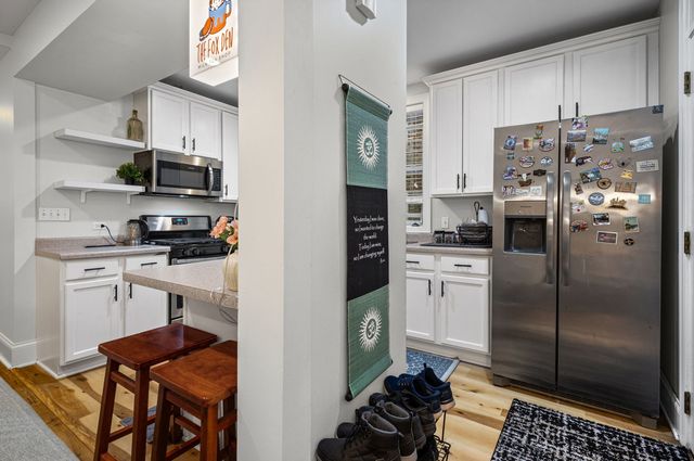 2642 N Talman Avenue 1A, Chicago, IL 60647