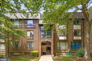 126 ROBERTS LN #101, Alexandria, VA 22314