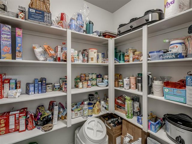 640 SW 7th Street, Moore, OK 73160