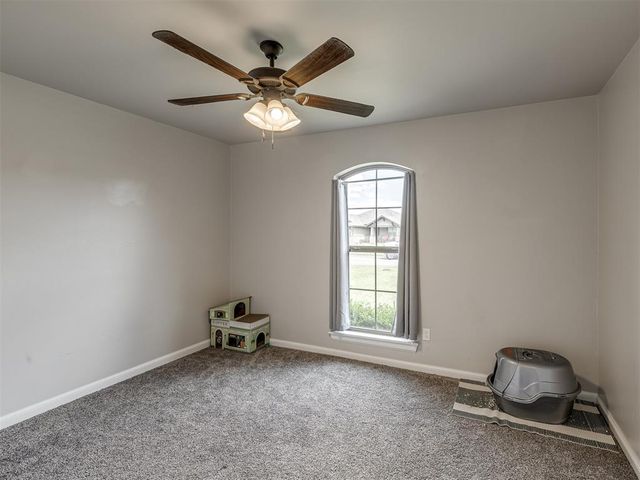 640 SW 7th Street, Moore, OK 73160