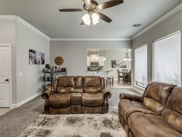 640 SW 7th Street, Moore, OK 73160
