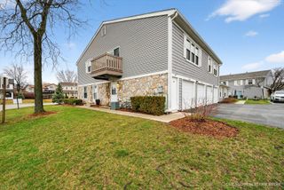 206 Nantucket Harbor 206, Schaumburg, IL 60193